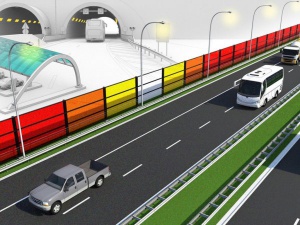 Farverige solceller på Hollandsk motorvej