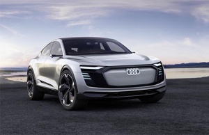 Audi fremviser E-Tron der skal tage kampen op mod Tesla