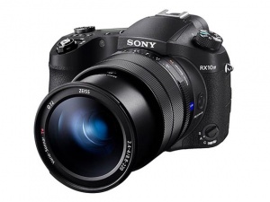 Sony annoncerer RX10 IV med fasedetektion og 24 fps