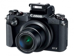 Canon introducerer deres første semikompaktkamera med APS-C sensor