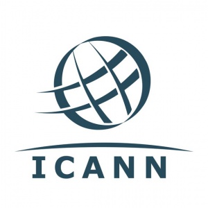 ICANN overgår til selvstyre